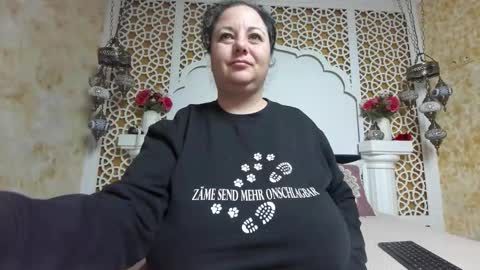 alesha_arabian_ online show from 01/15/26, 05:01