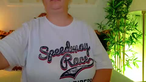 alesha_arabian_ online show from 06/08/26, 04:13