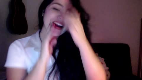 Aleska online show from 10/10/25, 10:53