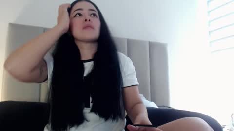 Aleska online show from 12/03/25, 02:59