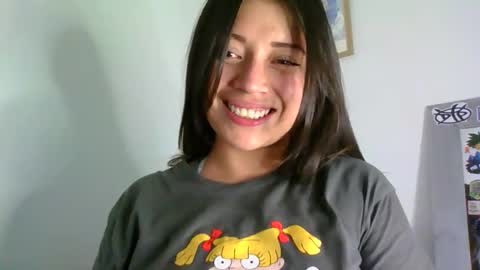 QUEEN OFF MILk  IM BACK  15 NOV online show from 02/20/26, 10:32