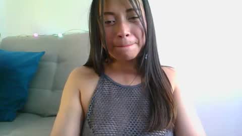 QUEEN OFF MILk  IM BACK  15 NOV online show from 05/25/26, 09:43