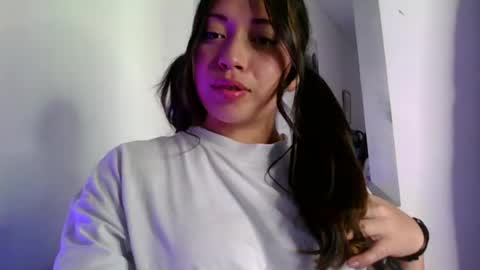 Snapshot of aleska_dollx chatting on 06/04/26, 10:49 QUEEN OFF MILk IM BACK 15 NOV online show from 06/04/26, 10:49