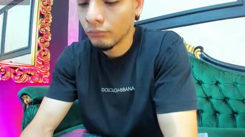 Snapshot of aless_king chatting on 09/18/25, 02:08 Alessandro King online show from 09/18/25, 02:08