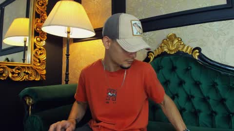 Snapshot of aless_king chatting on 04/09/26, 09:42 Alessandro King online show from 04/09/26, 09:42