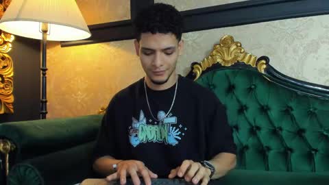 Snapshot of aless_king chatting on 04/13/26, 07:08 Alessandro King online show from 04/13/26, 07:08