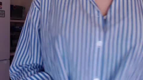 Sandra online show from 01/31/25, 01:12