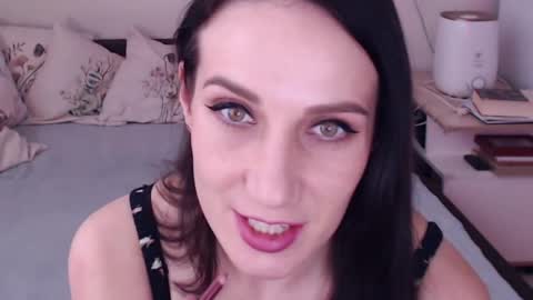 Sandra online show from 02/15/25, 11:50