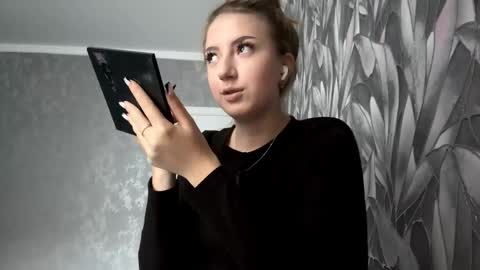 Betty online show from 11/14/25, 10:25