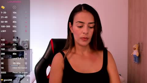 AlessandraMoreli Its my birthday online show from 04/06/26, 06:20