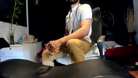 Snapshot of alessandro__wye chatting on 10/31/25, 02:23 ALESSANDRO WYE online show from 10/31/25, 02:23