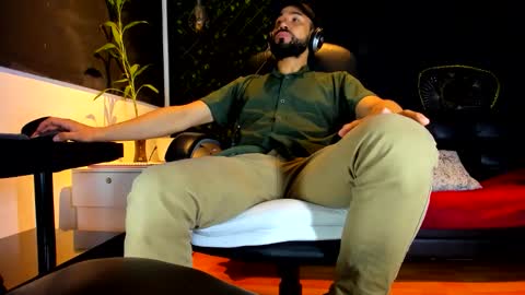 ALESSANDRO  WYE online show from 02/24/26, 06:11