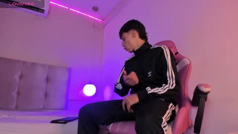 Alessandro Dybala online show from 02/02/25, 12:24