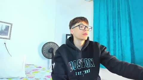 Alessandro Dybala online show from 04/15/26, 12:12