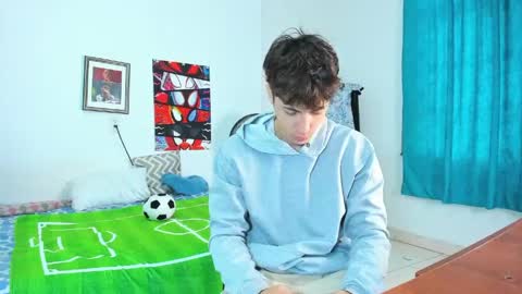 Alessandro Dybala online show from 06/03/26, 12:19