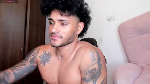 Snapshot of alessandro_vanni chatting on 12/02/24, 04:09 Alessandro Vanni online show from 12/02/24, 04:09