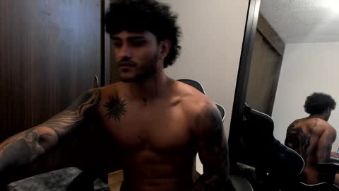 Snapshot of alessandro_vanni chatting on 12/20/24, 06:02 Alessandro Vanni online show from 12/20/24, 06:02