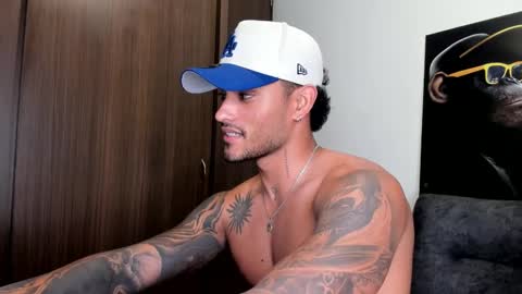 Snapshot of alessandro_vanni chatting on 03/11/25, 05:38 Alessandro Vanni online show from 03/11/25, 05:38