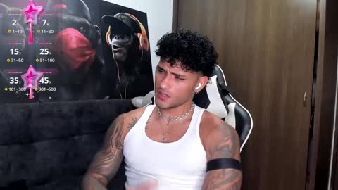 Snapshot of alessandro_vanni chatting on 10/22/25, 01:28 Alessandro Vanni online show from 10/22/25, 01:28