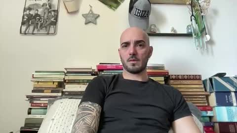 alessandromori91 online show from 03/18/26, 09:34