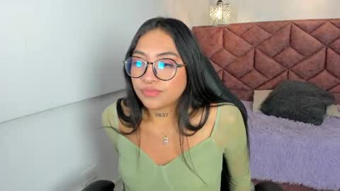 Alessia  online show from 05/19/26, 11:55