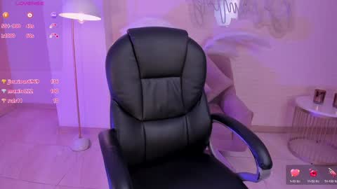 Alessia  online show from 01/05/25, 09:03