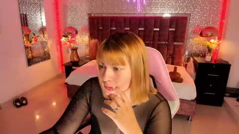 Snapshot of alessiadouce chatting on 09/14/25, 03:16 Alessia online show from 09/14/25, 03:16