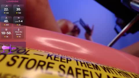 Snapshot of alessiadouce chatting on 11/28/25, 09:17 Alessia online show from 11/28/25, 09:17