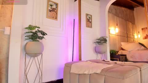 Alessia online show from 02/17/25, 06:42