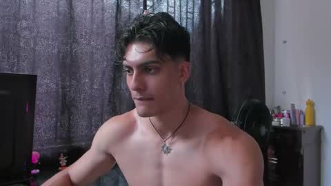 alessio Vale online show from 04/17/26, 07:06