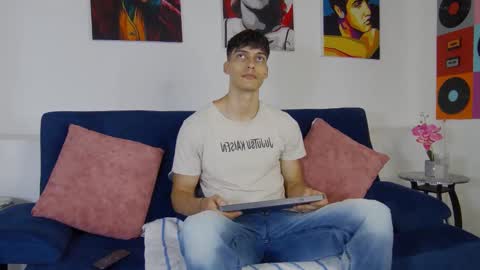 Alessio online show from 11/20/25, 12:16