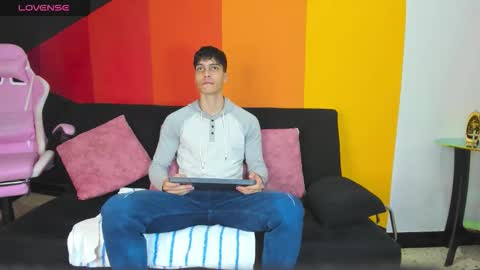 Alessio online show from 12/01/25, 12:10