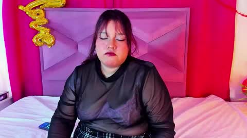 Snapshot of alesweett chatting on 02/23/26, 12:24 AleSweett online show from 02/23/26, 12:24