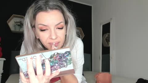 Snapshot of alesys69 chatting on 12/14/24, 09:45 alesys69 online show from 12/14/24, 09:45