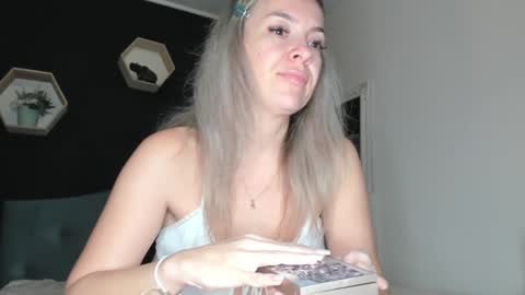 Snapshot of alesys69 chatting on 12/16/24, 02:04 alesys69 online show from 12/16/24, 02:04