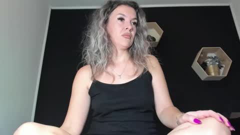 Snapshot of alesys69 chatting on 10/02/25, 10:06 alesys69 online show from 10/02/25, 10:06