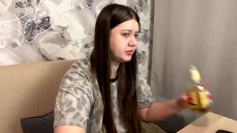 Aletta Oushen online show from 01/15/25, 12:36