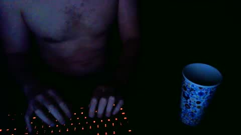 alex42696969 online show from 09/20/25, 05:41