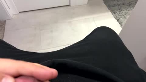 Alex online show from 11/18/25, 01:22