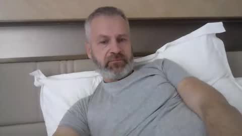 Snapshot of alex80581 chatting on 10/02/25, 06:09 Alexey online show from 10/02/25, 06:09