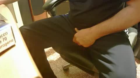 alex81pv1981 online show from 09/28/25, 06:46