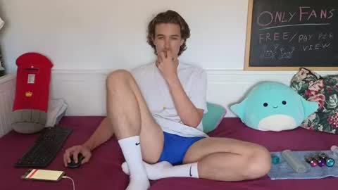 Alex83530 online show from 06/16/26, 09:34