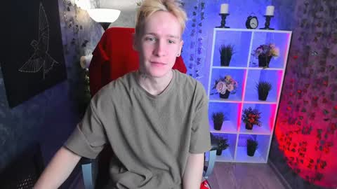 Snapshot of alex__sweet chatting on 12/04/24, 07:17 your Alex online show from 12/04/24, 07:17