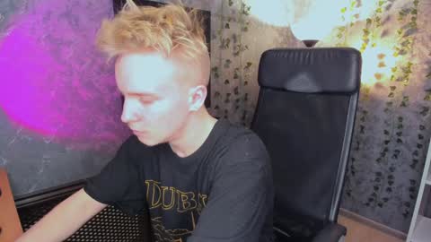 Snapshot of alex__sweet chatting on 02/08/25, 06:54 your Alex online show from 02/08/25, 06:54