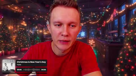 Snapshot of alex_amazing chatting on 12/13/24, 10:13 Alex Amazing online show from 12/13/24, 10:13