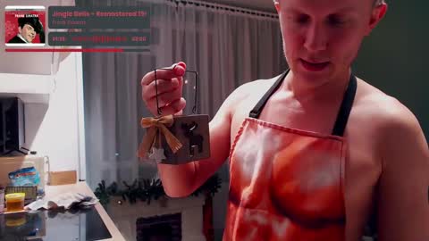 Snapshot of alex_amazing chatting on 12/23/24, 08:03 Alex Amazing online show from 12/23/24, 08:03