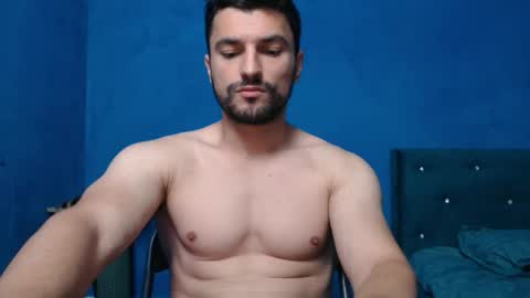 Snapshot of alex_blu chatting on 09/15/25, 05:46 Alex online show from 09/15/25, 05:46