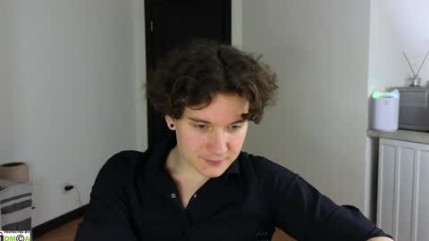 FAVORITE online show from 12/03/24, 01:19