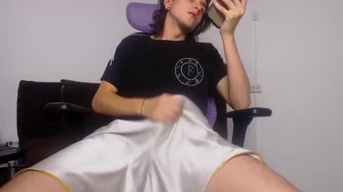 alex_connorr online show from 06/05/26, 10:15