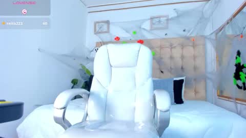 alex online show from 10/13/25, 11:10